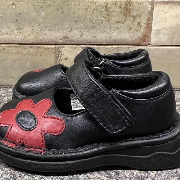 Buster Brown Black Mary Jane Toddler Shoes Size 7 - Picture 11 of 11